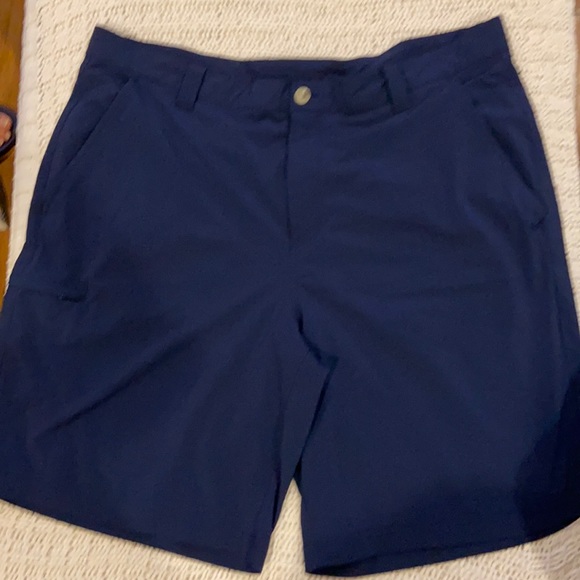 Columbia Omni-Shield Men Shorts - Picture 1 of 5